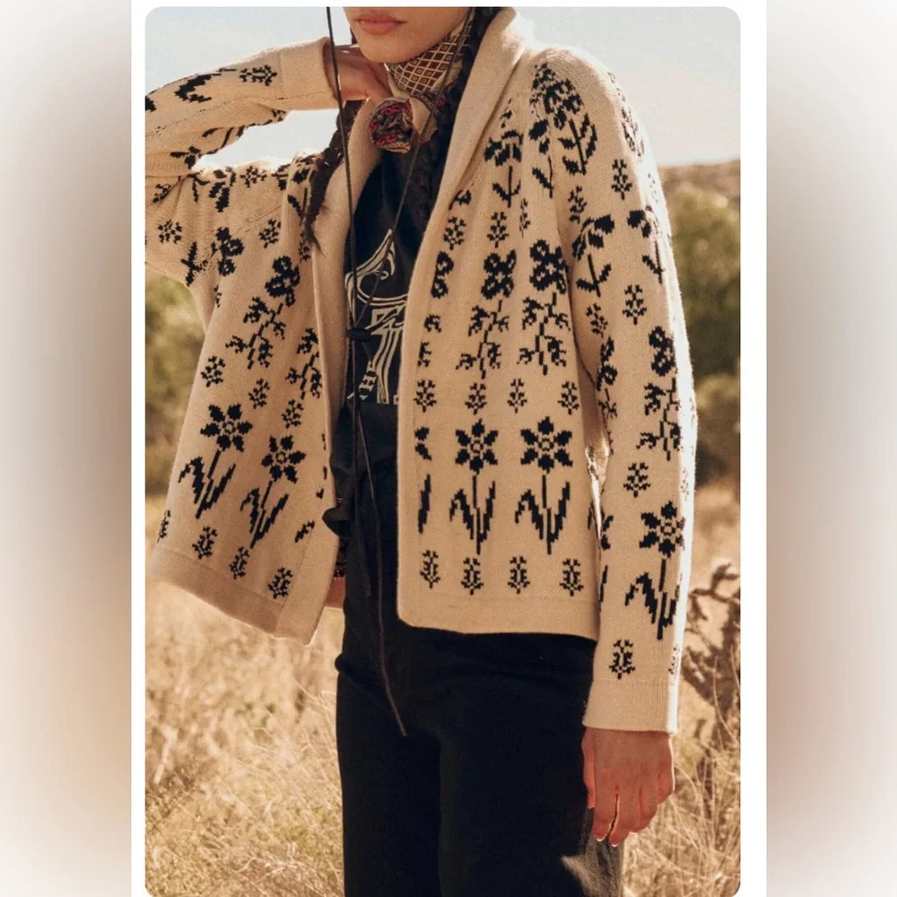 THE GREAT. The Garden Lodge Cotton Cream and Black Floral Cardigan - Picture 5 of 10